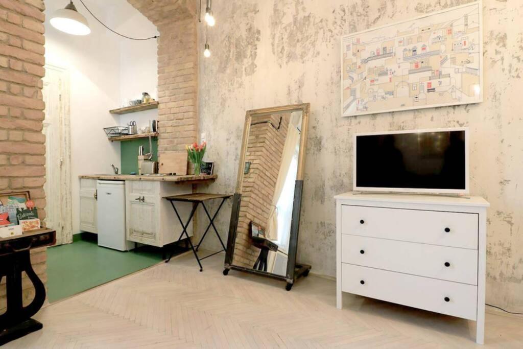 Little Corner At The Historic Jewish District With Ac Lejlighed Budapest Eksteriør billede